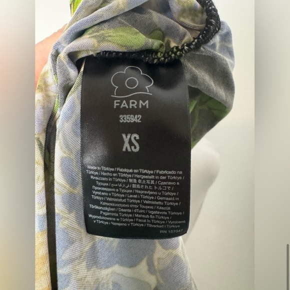 Farm Rio Capri Floral Print Turtleneck Top/ Size XS/S - Picture 10 of 13